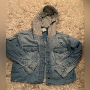 american eagle cropped jean jacket with hood